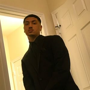 Meet your Posher, Noah